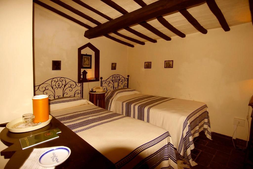 מלון Monteluco Residenza D'Epoca Eremo Delle Grazie חדר תמונה